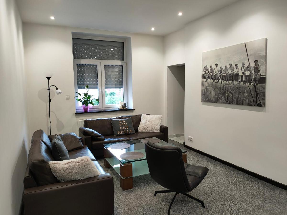 Leonardo Apartment